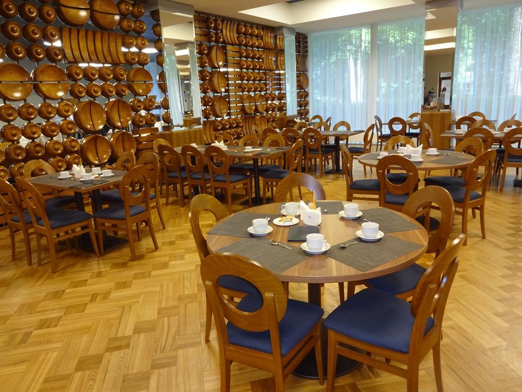 Resort - Rehabilitation Center Sanatorium Belorusija Jūrkalne Εξωτερικό φωτογραφία